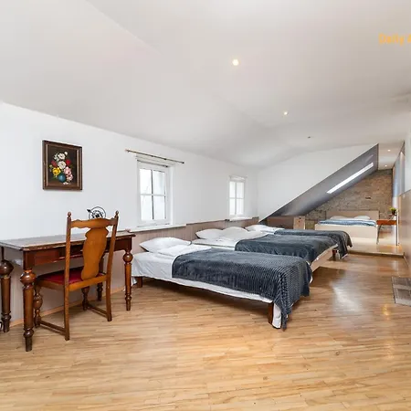 דירה Luxury - Old Town By Rikas *