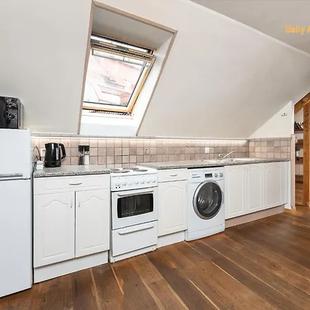 דירה Luxury - Old Town By Rikas